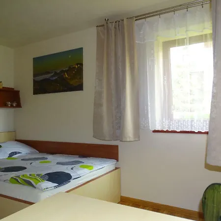 Goscinne A.t. Mikolajczyk Habitación en casa particular